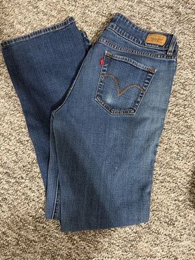 Levi's Medium Blue Denim Jeans with Red Tab